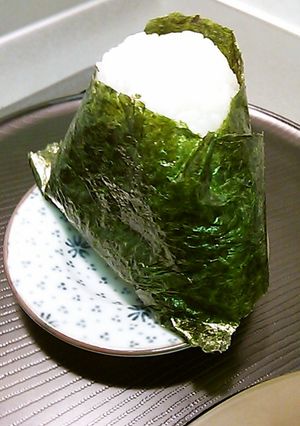 ごぼギュ~煮のおにぎり-レシピのメイン写真