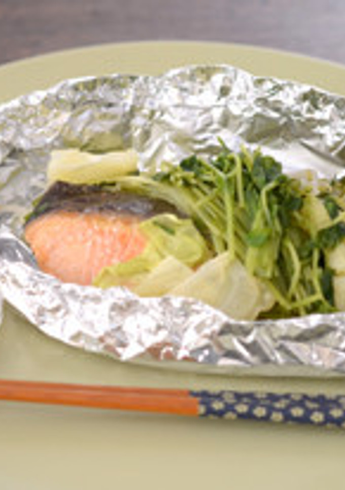 妊娠、授乳に！鮭と豆苗の包み焼き-レシピのメイン写真