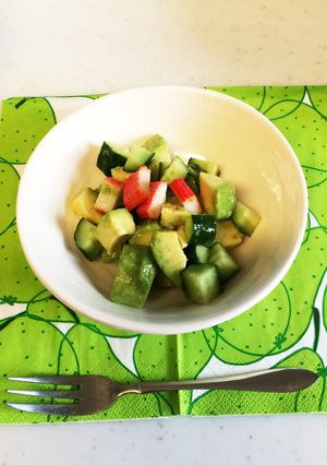 簡単!!アボカドのマリネ-レシピのメイン写真