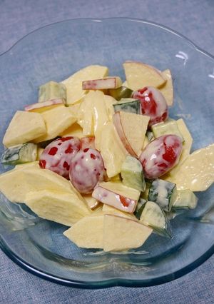 簡単！繊維たっぷりリンゴサラダ-レシピのメイン写真