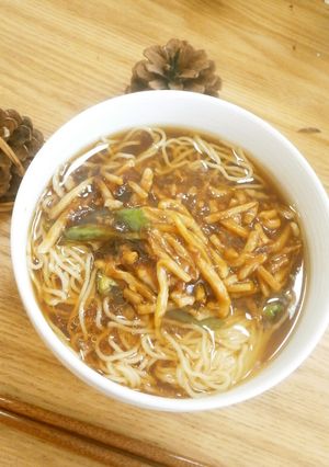 リメイク☆青椒肉絲de醤油ラーメン-レシピのメイン写真