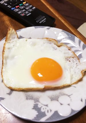 黄身が綺麗な目玉焼き☆-レシピのメイン写真