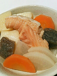 石狩風!鮭と根菜の煮物-レシピのメイン写真