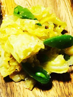 春キャベツとスナップえんどうの胡麻和え-レシピのメイン写真