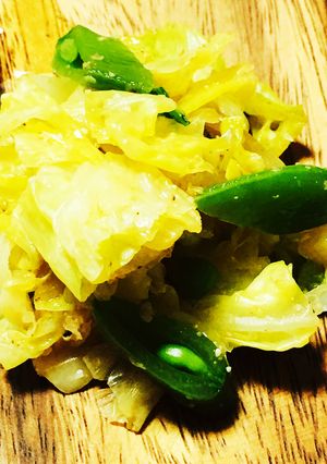 春キャベツとスナップえんどうの胡麻和え-レシピのメイン写真