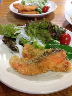 粉チーズ入り衣でコクうまサケフライ♡-レシピのメイン写真