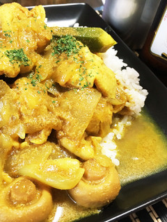 手間要らず!鶏とマッシュルームのカレー-レシピのメイン写真
