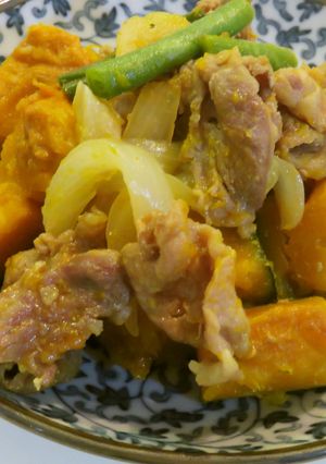 南瓜と豚肉のニンニク風味煮-レシピのメイン写真