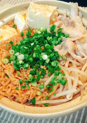 チキンラーメンでピリ辛チゲ!!-レシピのメイン写真
