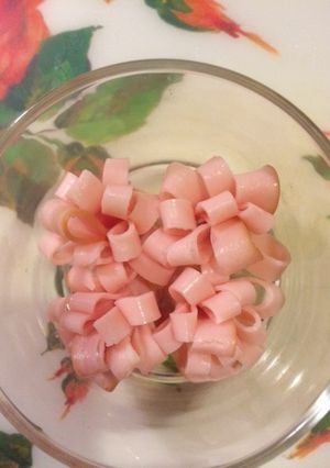 かわいいお花のハム-レシピのメイン写真