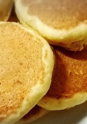 もちふわホットケーキ-レシピのメイン写真