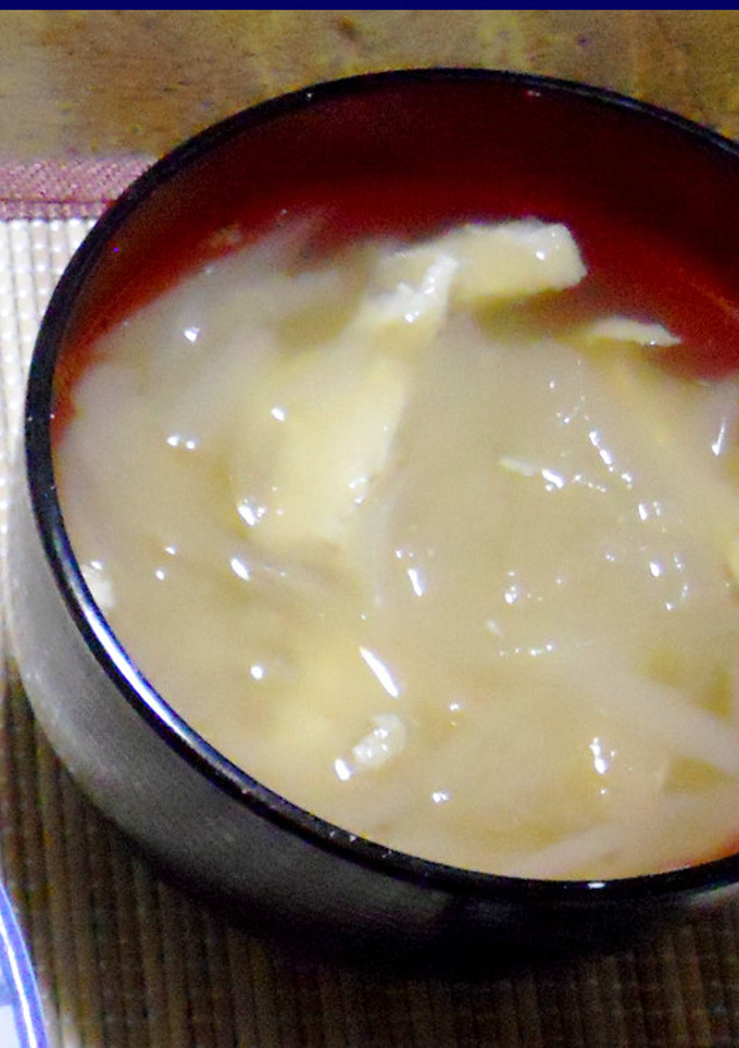 新玉ねぎと京揚げの味噌汁-レシピのメイン写真