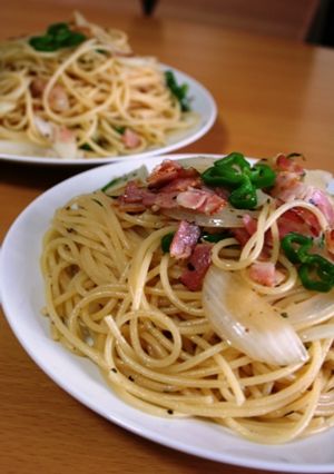 バジル風味のシンプルパスタ-レシピのメイン写真