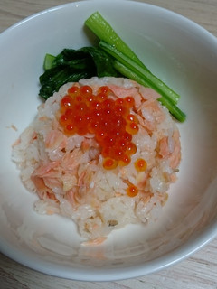 簡単だけどご馳走♪鮭の親子丼★-レシピのメイン写真