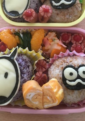 バムとケロ、おにぎりで作るキャラ弁-レシピのメイン写真