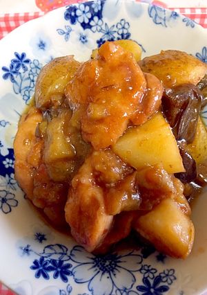 簡単な鶏肉とじゃが芋甘辛煮込み-レシピのメイン写真