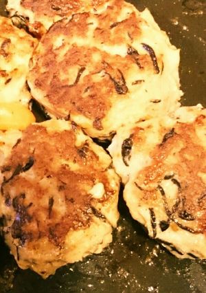 ひじき煮物リメイク～ハンバーグ-レシピのメイン写真