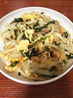 塩麹でお手軽!!余り物野菜の焼うどん!-レシピのメイン写真
