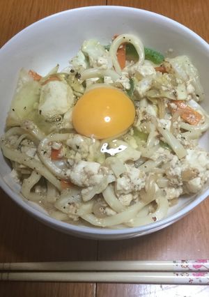 カット野菜で☆お手軽焼きうどん！-レシピのメイン写真