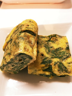 お弁当に!春菊入りの卵焼き-レシピのメイン写真