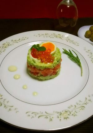 アボカド&サーモンのサラダミルフィーユ-レシピのメイン写真