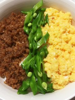 鶏そぼろごはん-レシピのメイン写真