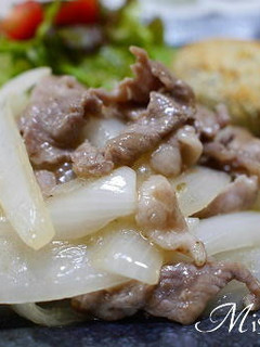 豚肉と玉ねぎとセロリの炒め物-レシピのメイン写真