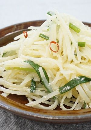 明太子入りじゃがいもの細切り炒め-レシピのメイン写真