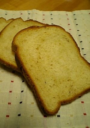 ふわふわ☆ライ麦食パン-レシピのメイン写真
