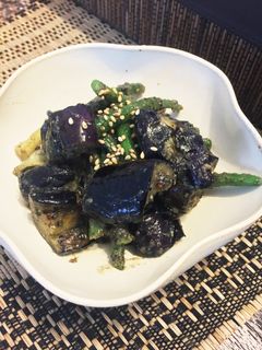 簡単!焼き揚げナスとインゲン胡麻味噌和え-レシピのメイン写真