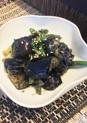 簡単!焼き揚げナスとインゲン胡麻味噌和え-レシピのメイン写真