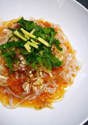 こんにゃくめんで☆梅風味和風冷麺-レシピのメイン写真