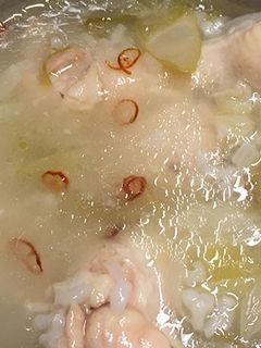 【簡単ヘルシー】手羽元サムゲタン風スープ-レシピのメイン写真