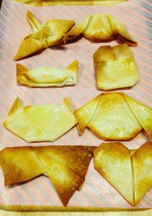 ぱりぱり折り紙！餃子の皮を使って食べよう-レシピのメイン写真