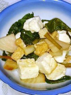 ビーツと葉を入れた豆腐炒め-レシピのメイン写真