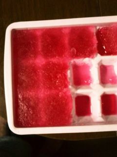 材料2つ注ぐだけ★製氷皿でかき氷-レシピのメイン写真