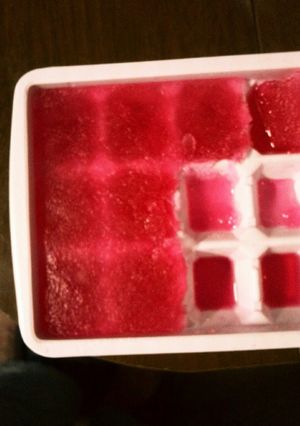 材料2つ注ぐだけ★製氷皿でかき氷-レシピのメイン写真
