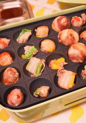 たこ焼き器で焼く豚肉の野菜巻きパーティ-レシピのメイン写真
