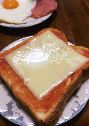 簡単☆朝から美味しいピザトースト-レシピのメイン写真