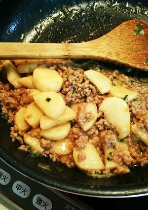 山芋と挽き肉の炒め物-レシピのメイン写真