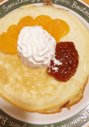 クリームたっぷりホットケーキ-レシピのメイン写真