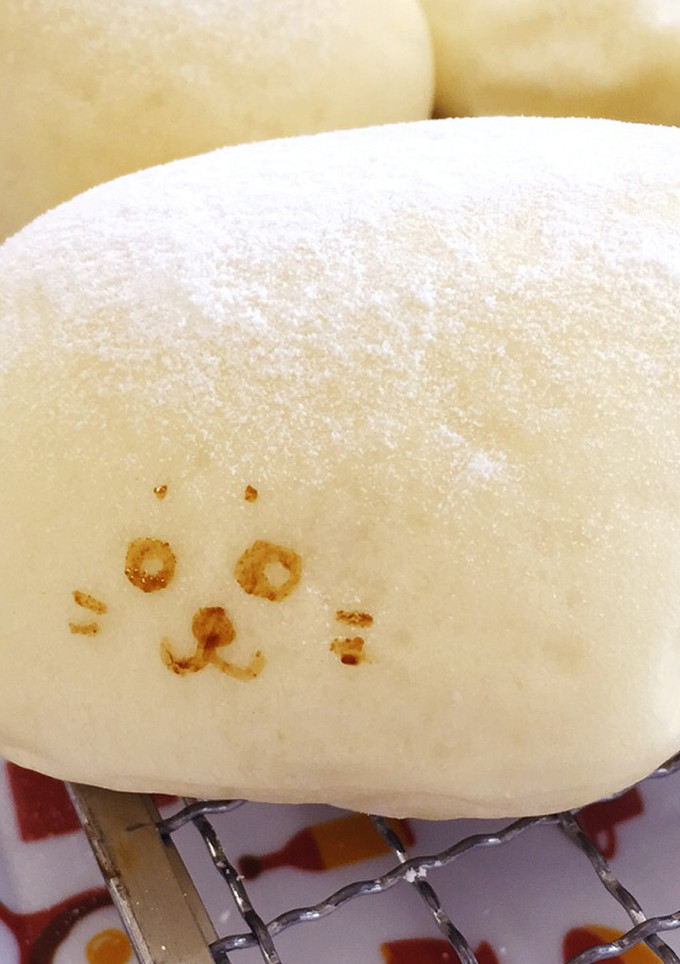 超簡単！家にあるものでパンに顔を描く方法-レシピのメイン写真