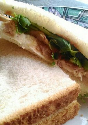BBQチキンとパクチーサンドイッチ-レシピのメイン写真
