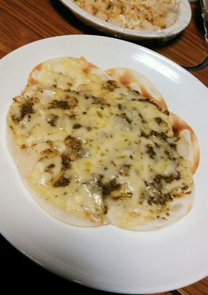 フライパンで餃子の皮ピザ-レシピのメイン写真