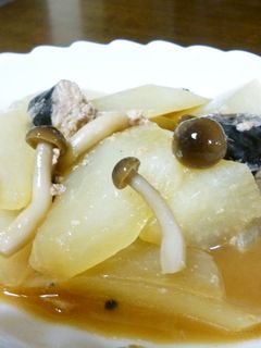 時短で経済おかず♪大根とサバ缶の煮物-レシピのメイン写真