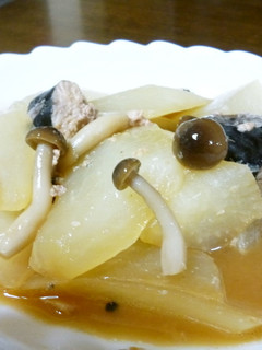 時短で経済おかず♪大根とサバ缶の煮物-レシピのメイン写真