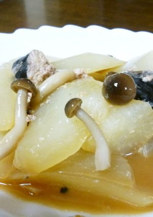 時短で経済おかず♪大根とサバ缶の煮物-レシピのメイン写真