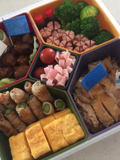 3〜4人用を楽して作る 運動会お弁当-レシピのメイン写真