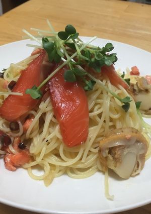 スモークサーモンとホタテの冷製パスタ-レシピのメイン写真