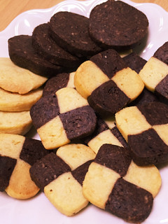 簡単生地で簡単ツートンクッキー!-レシピのメイン写真